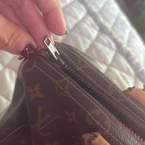 Vintage Louis Vuitton bag - Picture 8 of 8